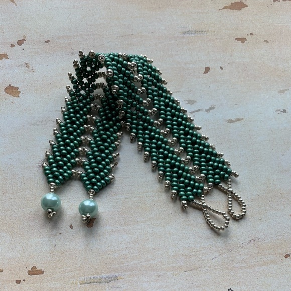 Bracelet, cuff - Picture 2 of 7